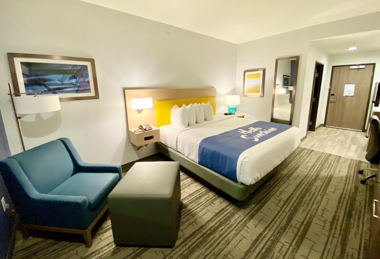 Days Inn By Wyndham Beaumont West I-10 Walden Bagian luar foto
